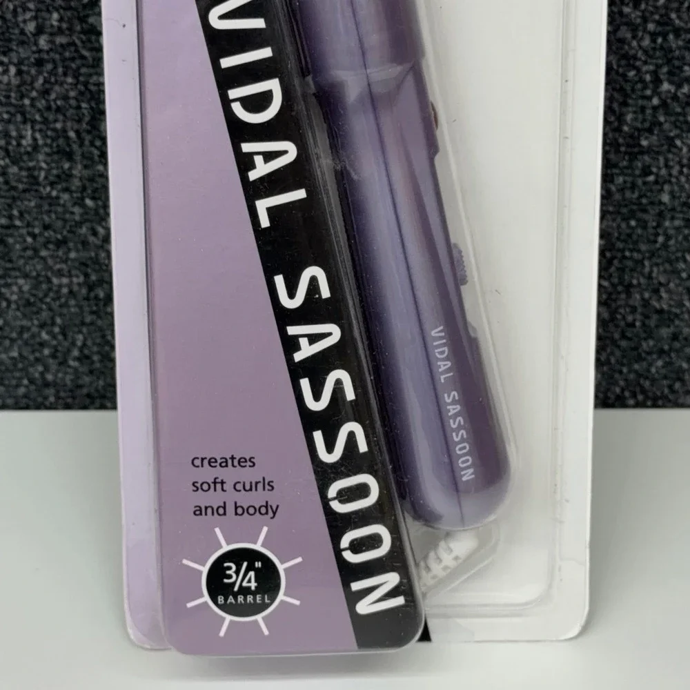 Vtg Vidal Sassoon Professional Brush‎ Iron 3/4 Inch Barrel Purple Model VS123C